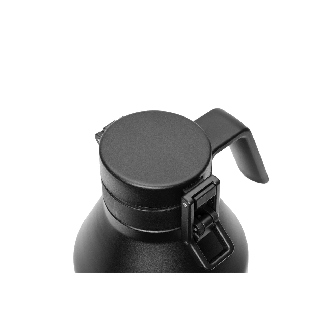 64oz-growler-z1 Growler_64oz_Black_Studio_1120_402220_45deg_2_112ed047-01bc-4343-b793-3697df1b0a24__402220.jpg