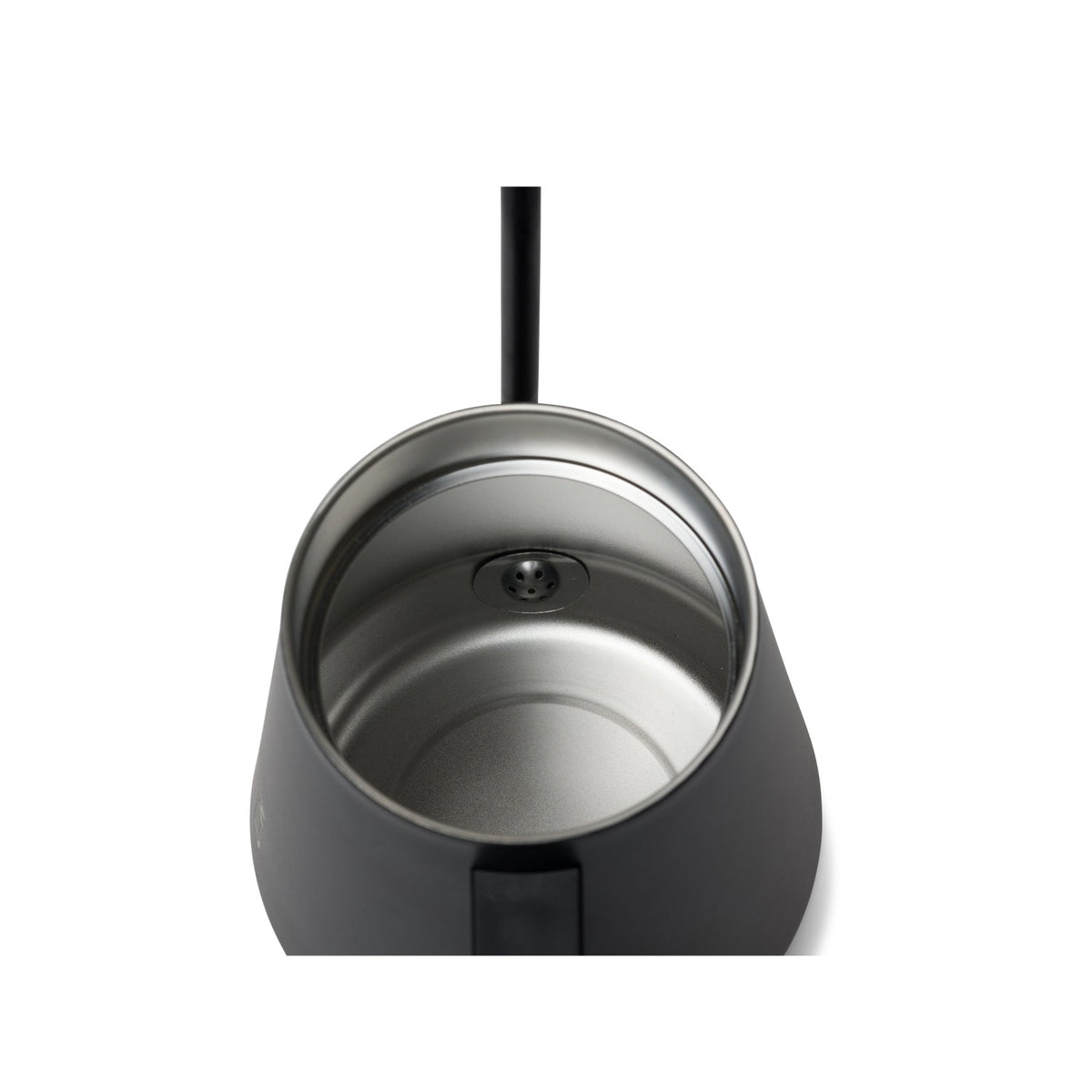 new-standard-pour-over-kettle-l8 Pour_Over_Kettle_Black_Studio_0222_Screen__POK1SNOS002.jpg