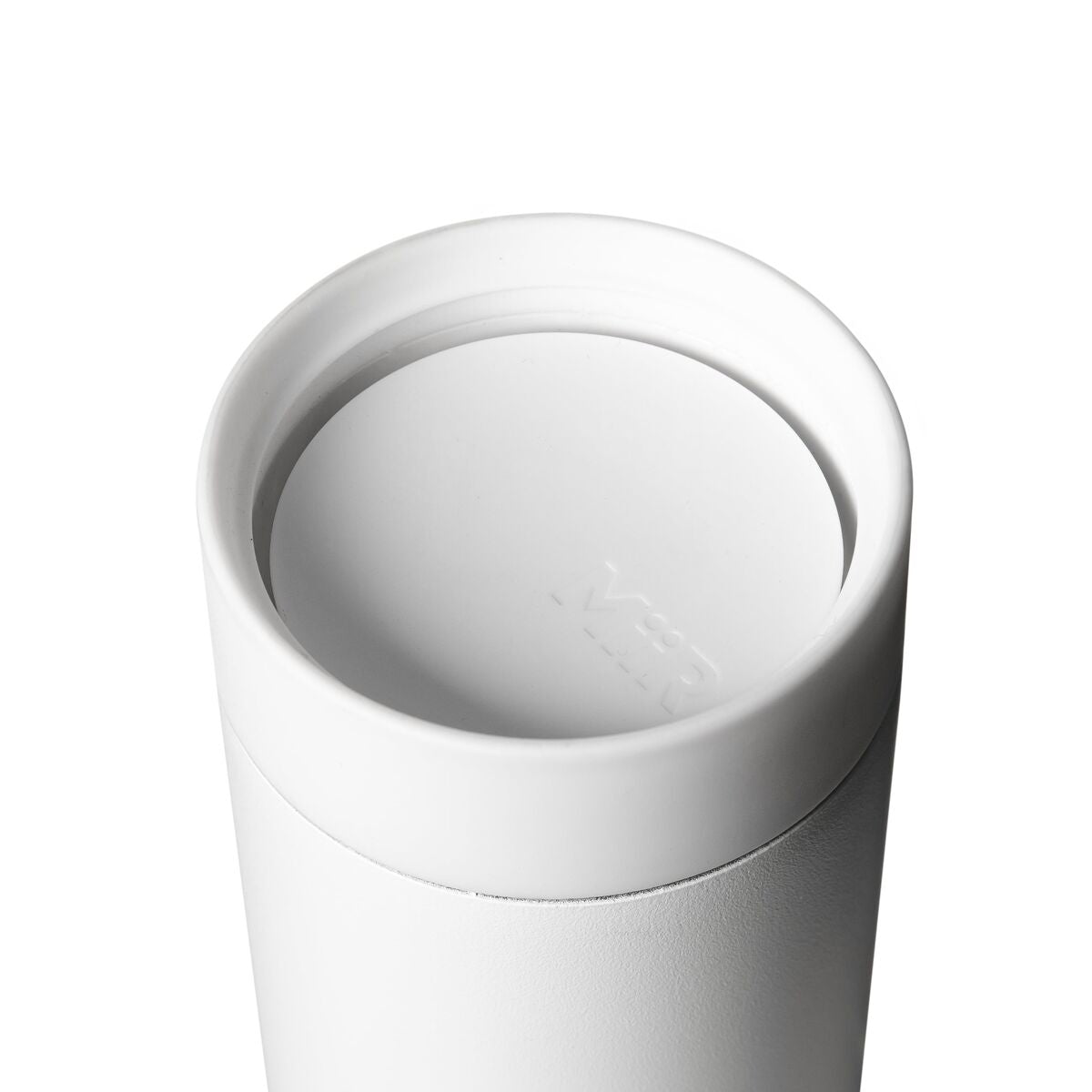 360-lid-s6 WebPDP-360_Lid_White__3602PNWM001_X2Studio_Closeup_Open.jpg