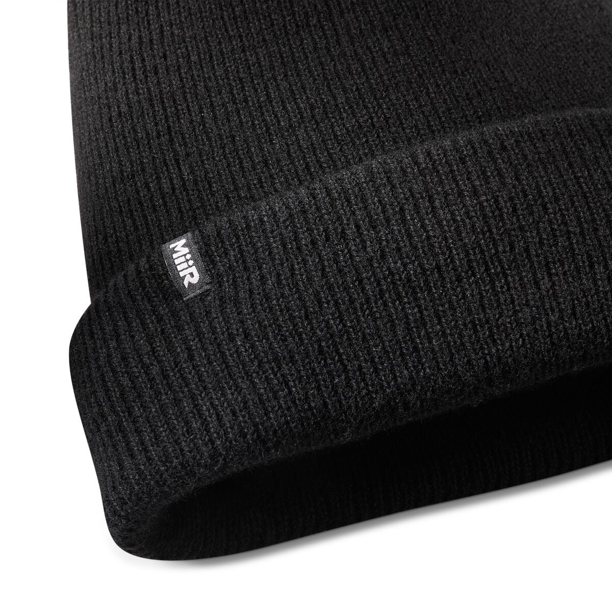 recycled-cashmere-beanie-k6 WebPDP-Recycled_Cashmere_Luxe_Beanie_Studio_Detail__BNE004002OS.jpg